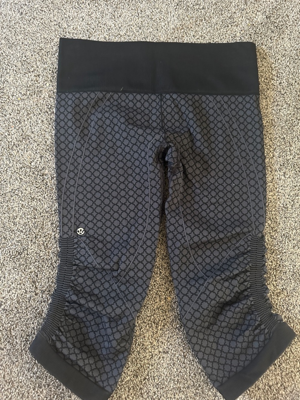lululemon athletica In The Flow" Crop II. - Picture 8 of 10